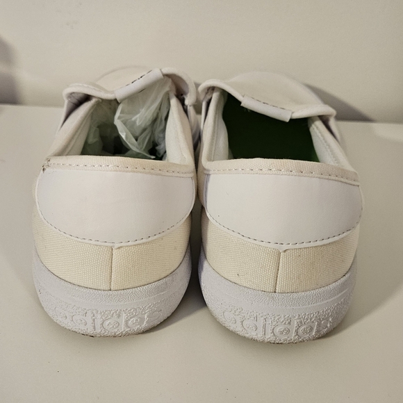 Adidas white slip on shoes 9.5 mens brand new comfortable walking - Picture 4 of 6
